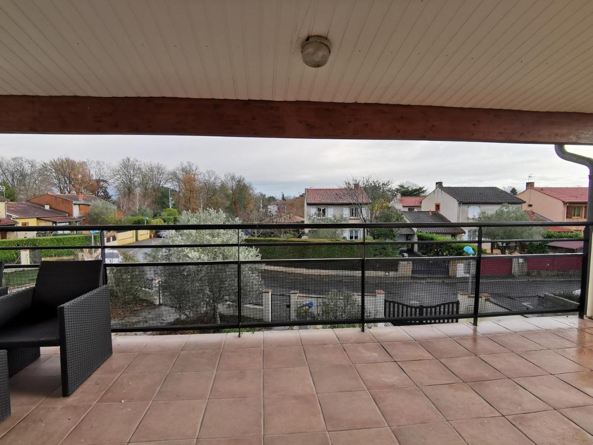 Apartment Beau T4 Lumineux Au Calme, Grande Terrasse Roques (Haute-Garonne)